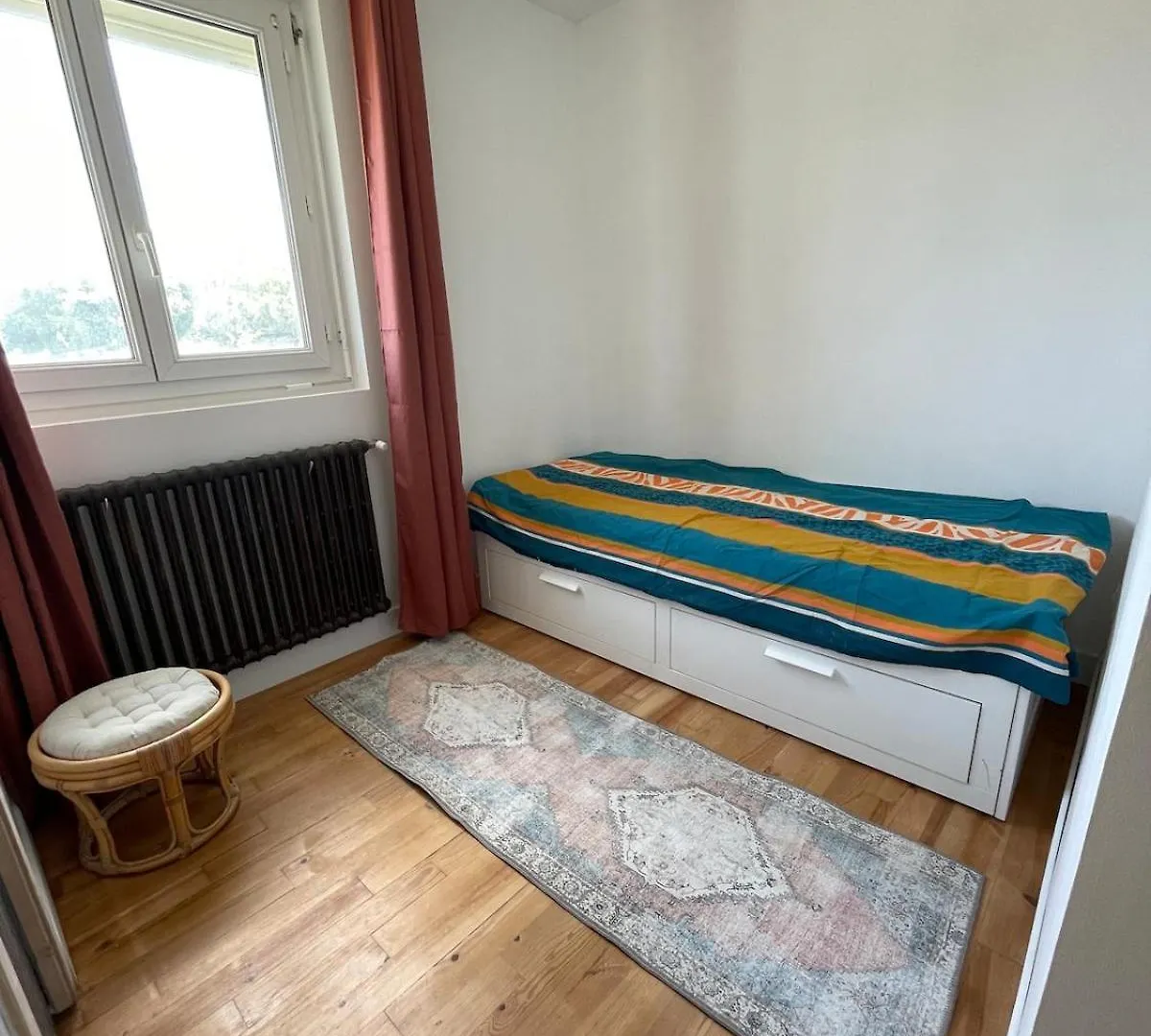 Vila Pont L'Abbe Townhouse 0*, Pont-lʼAbbé Francie